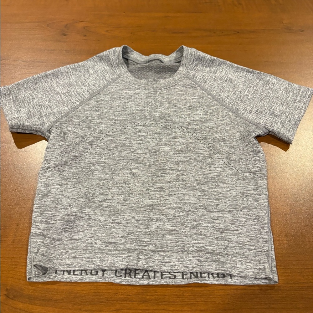 Lululemon Athletica Swiftly Tech Cropped Short Sleeve Shirt 2.0 Size 2